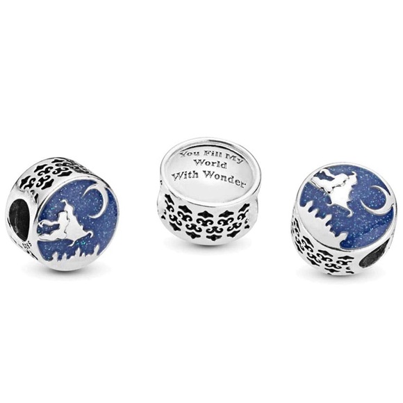 Aladdin and Jasmine Magic Carpet Ride Charm - Picture 2 of 3